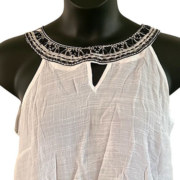 AB Studio Women’s Large White Sleeveless Blouse with Embroidered Neckline - Picture 7 of 8